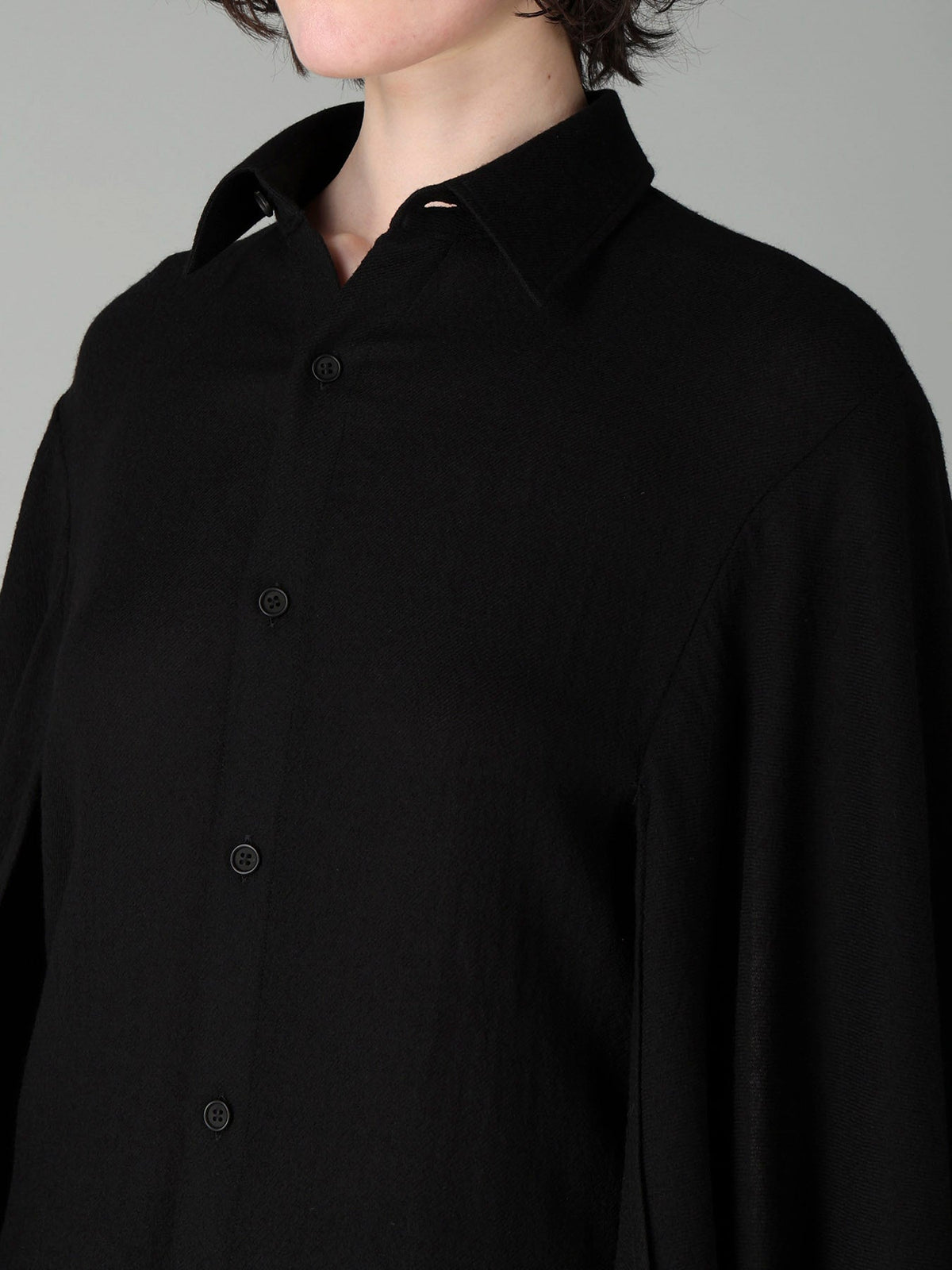 SOFT WOOL KIMONO SLEEVE BLOUSE