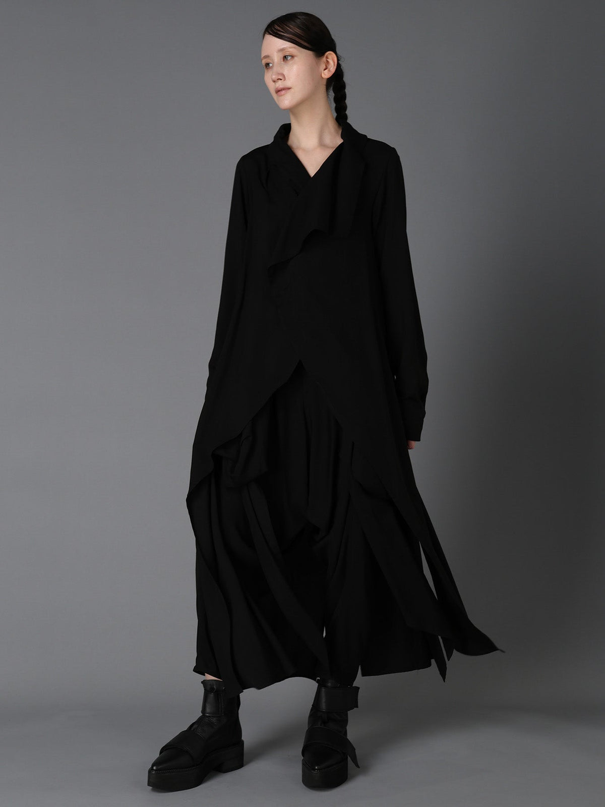 HIGH TWIST GABARDINE LONG DRAPED BLOUSE