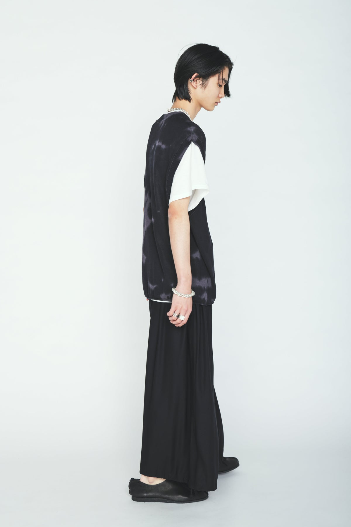 CHUSEN-DYED COMPACT TWIST VEST