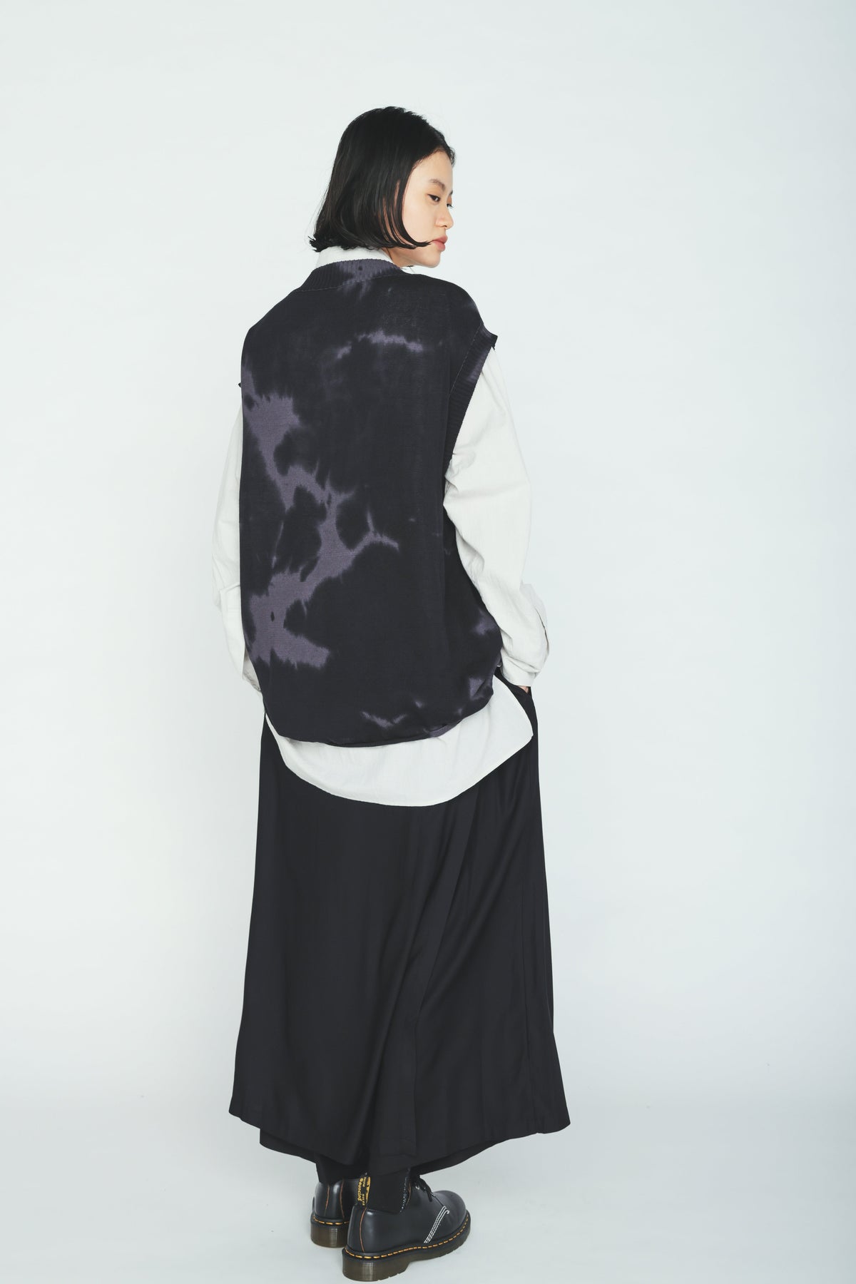 CHUSEN-DYED COMPACT TWIST VEST