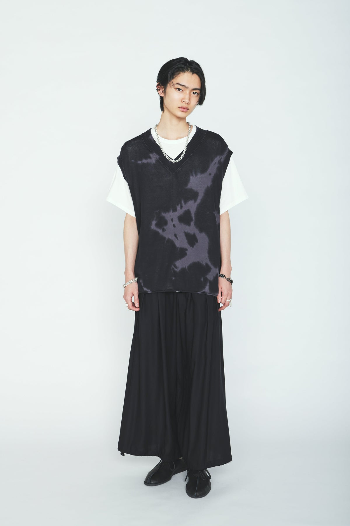 CHUSEN-DYED COMPACT TWIST VEST