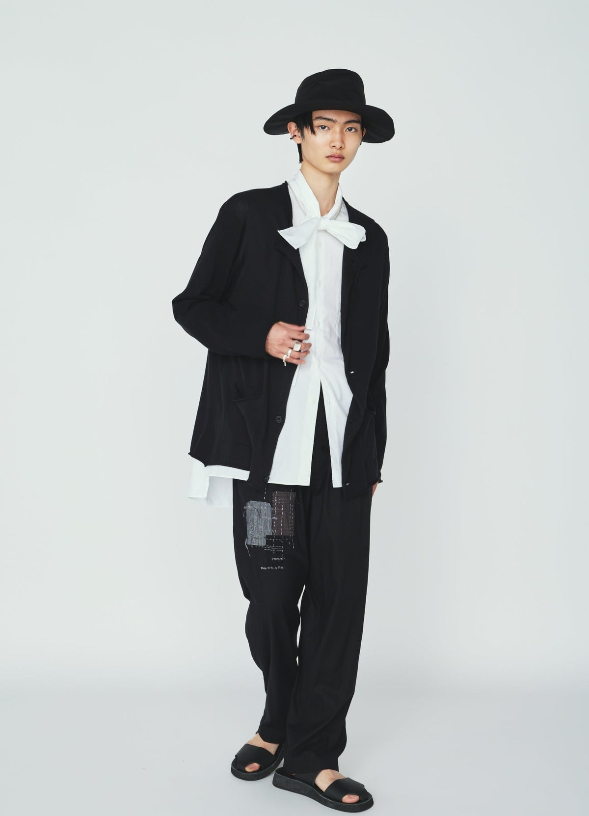 COTTON SUVIN GOLD KNIT CARDIGAN